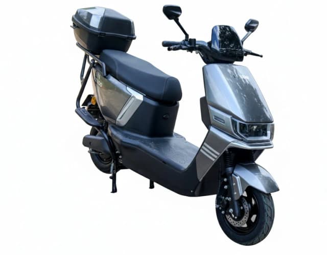 Revoo A12 Electric Scooter or E-Bike with Rear Box with free half helmet