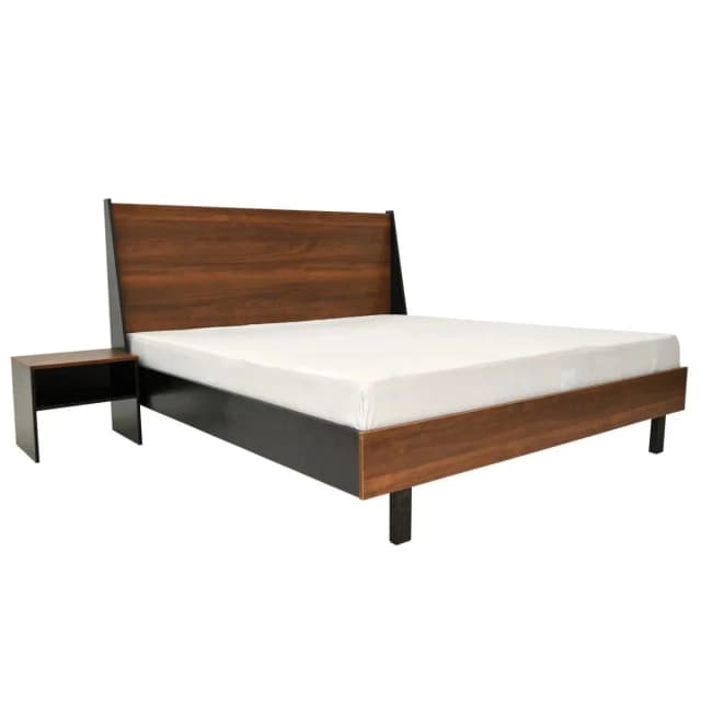 Savior King Size Bed With Dresser